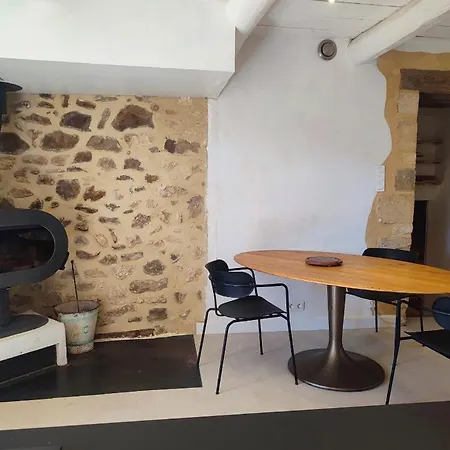 בית נופש Un Pied Dans La Foret